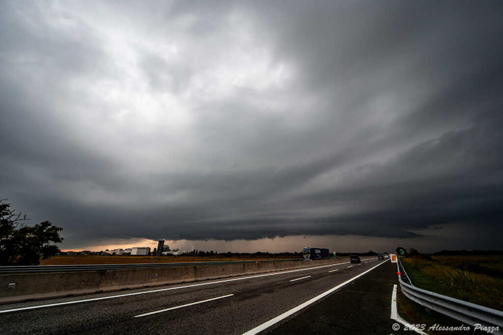 Shelf cloud piemontese