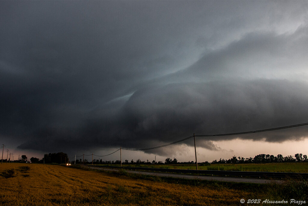 Shelf cloud piemontese